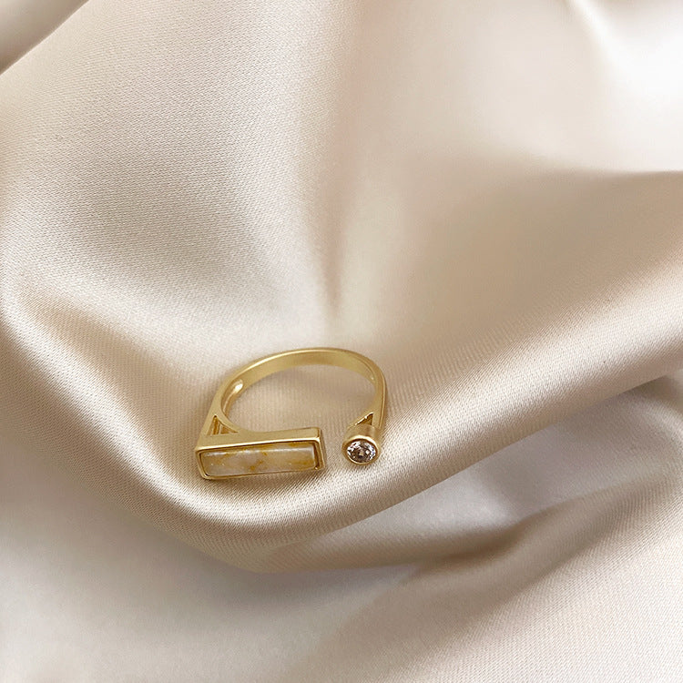 Vintage niche design zircon marble ring - image 8