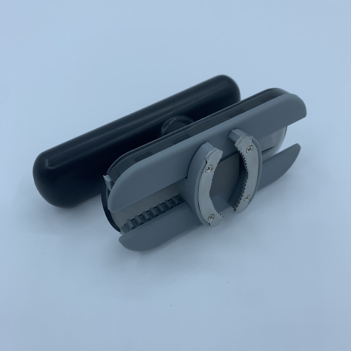 Multifunctional Bottle Opener Household Kitchen Gadget - image 2