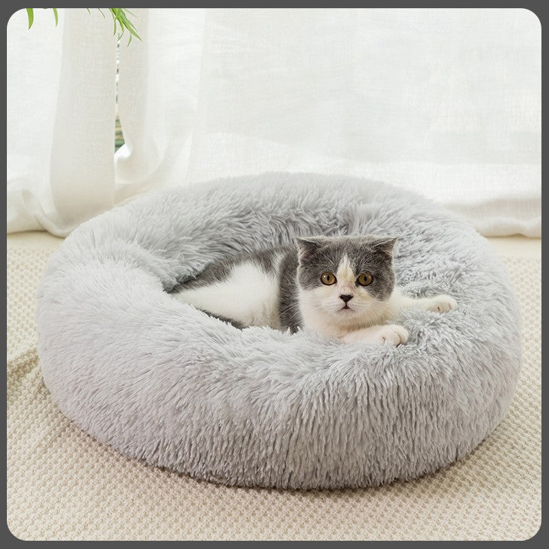 Plush Warm Dog Bed In Winter - image 2