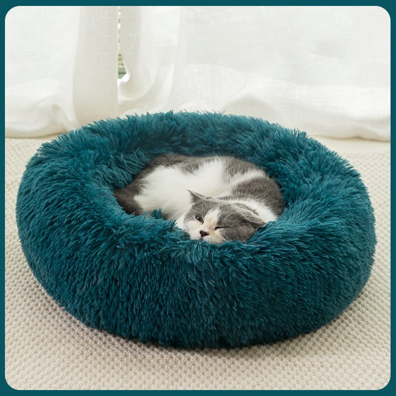 Plush Warm Dog Bed In Winter - image 1