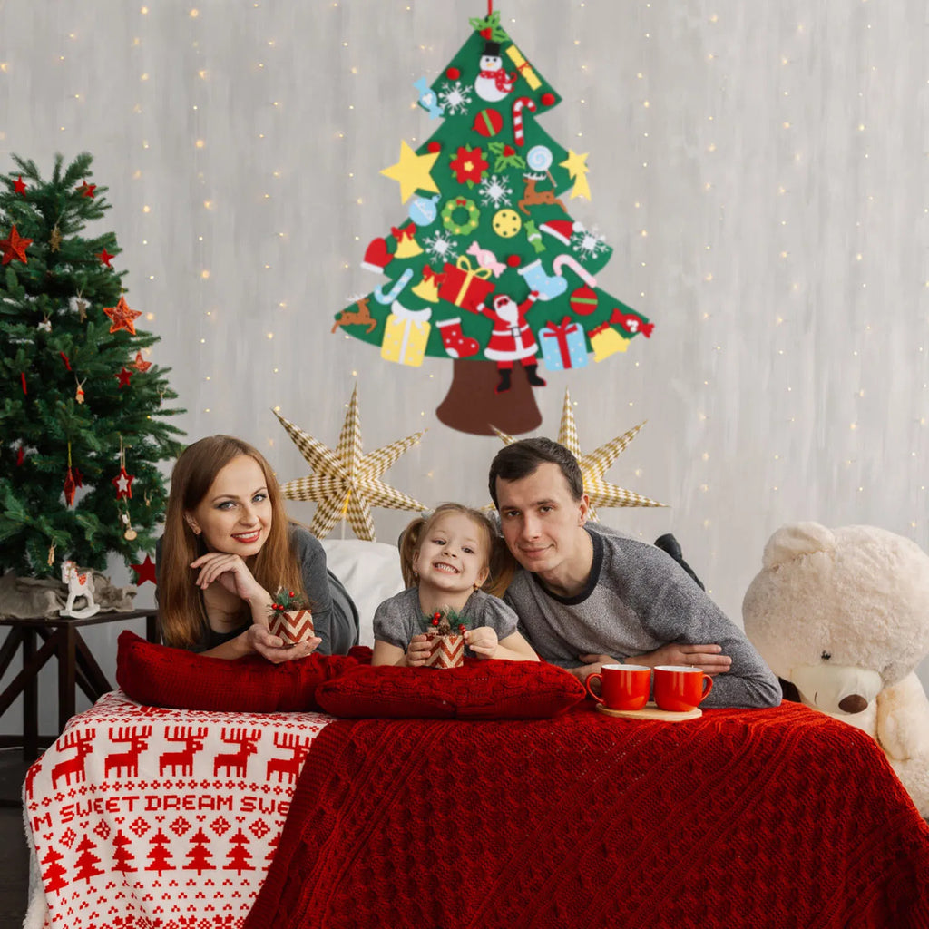 DIY Felt Christmas Tree with 41 Detachable Ornaments - image 4